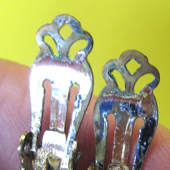 Vintage necklace and clip ons set Sparkly demi parure - Picture 5 of 6